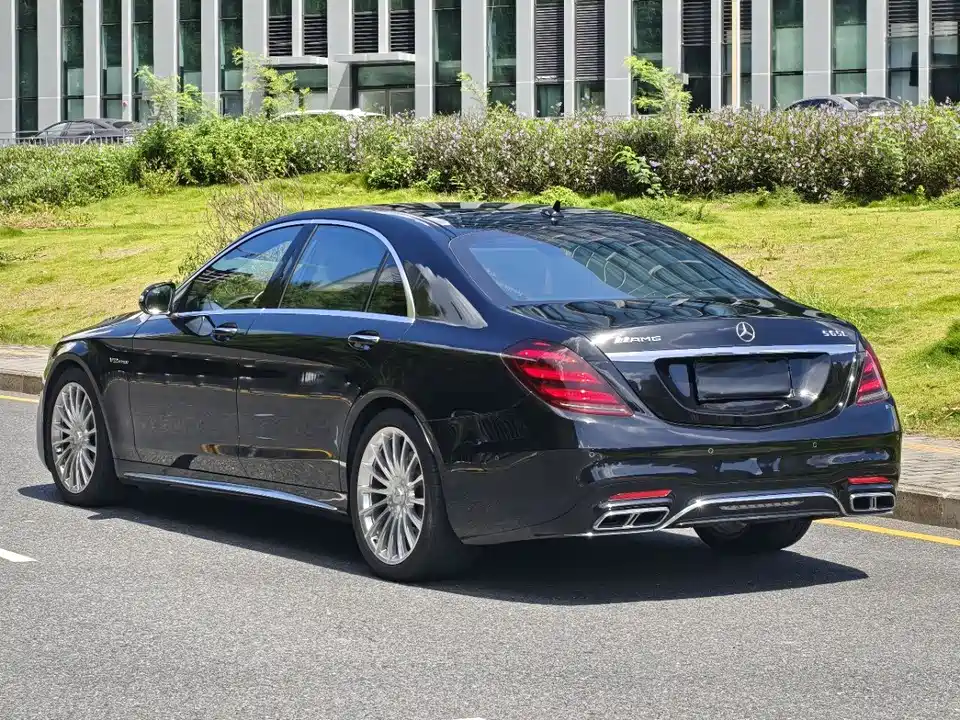 Mercedes-Benz S-class AMG