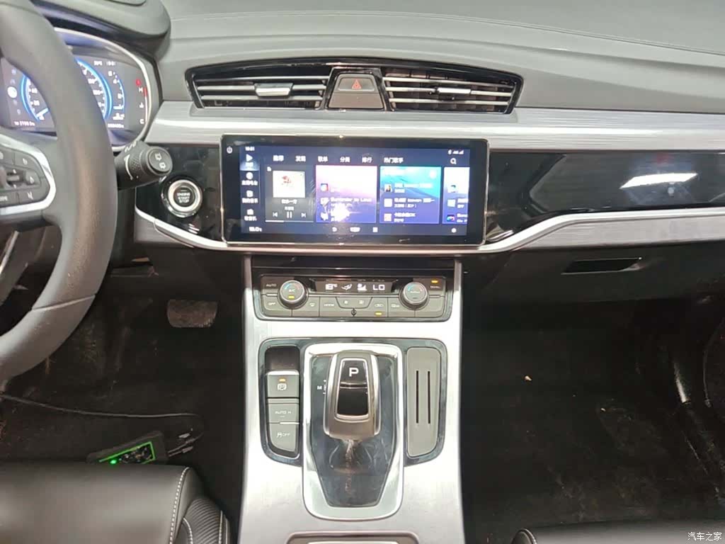 Geely Boyue, 2021 13