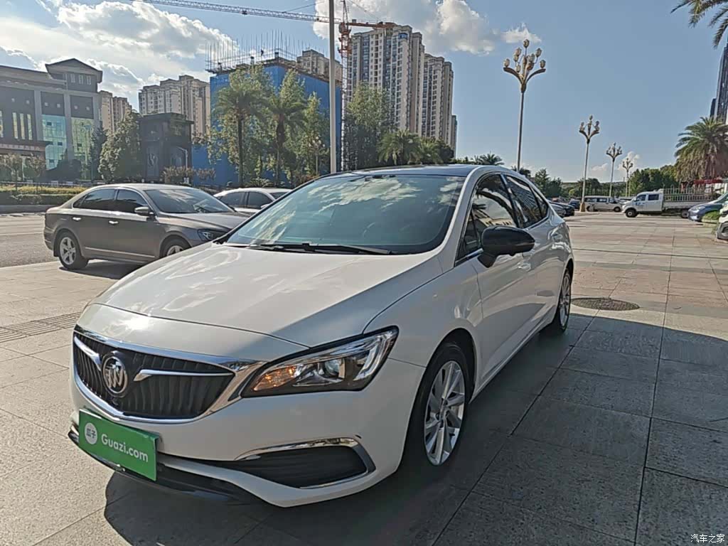 Buick Verano, 2019 1
