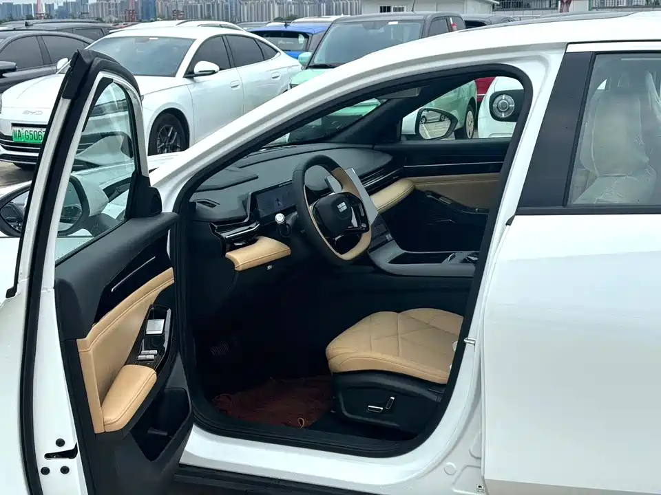 Geely Galaxy Galaxy L6