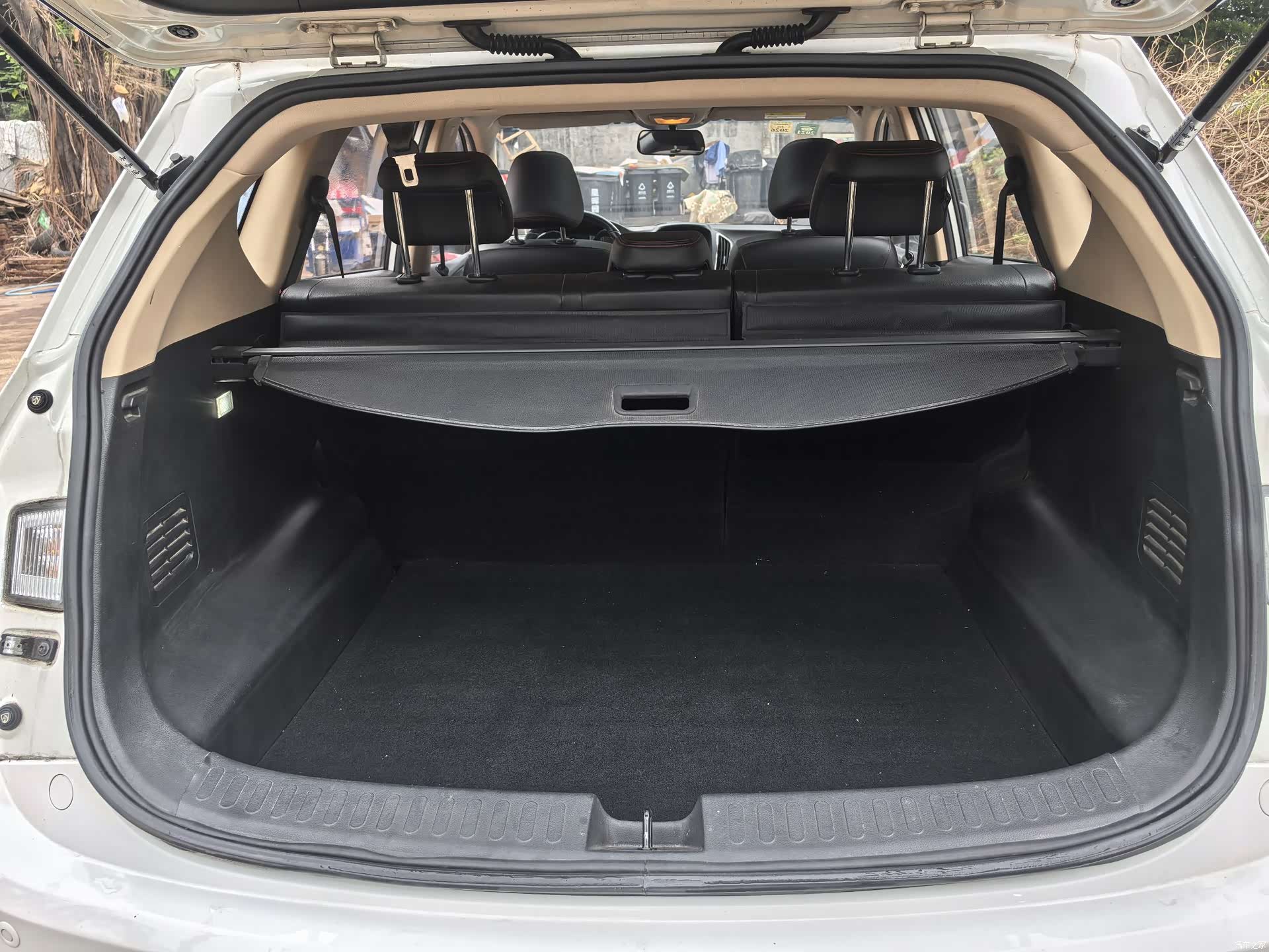 Wuling 560, 2015 23