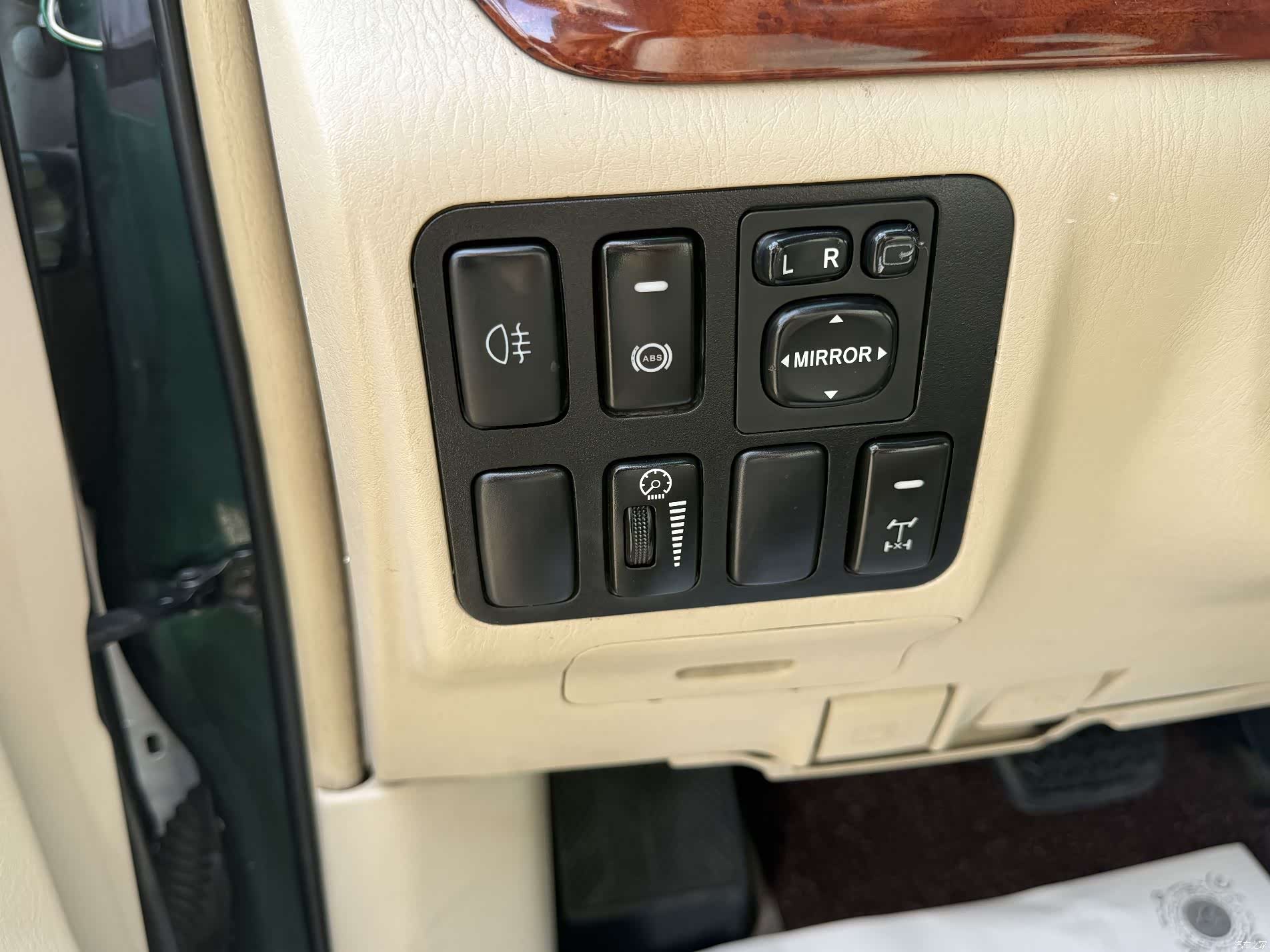 Toyota Prado, 2004 12