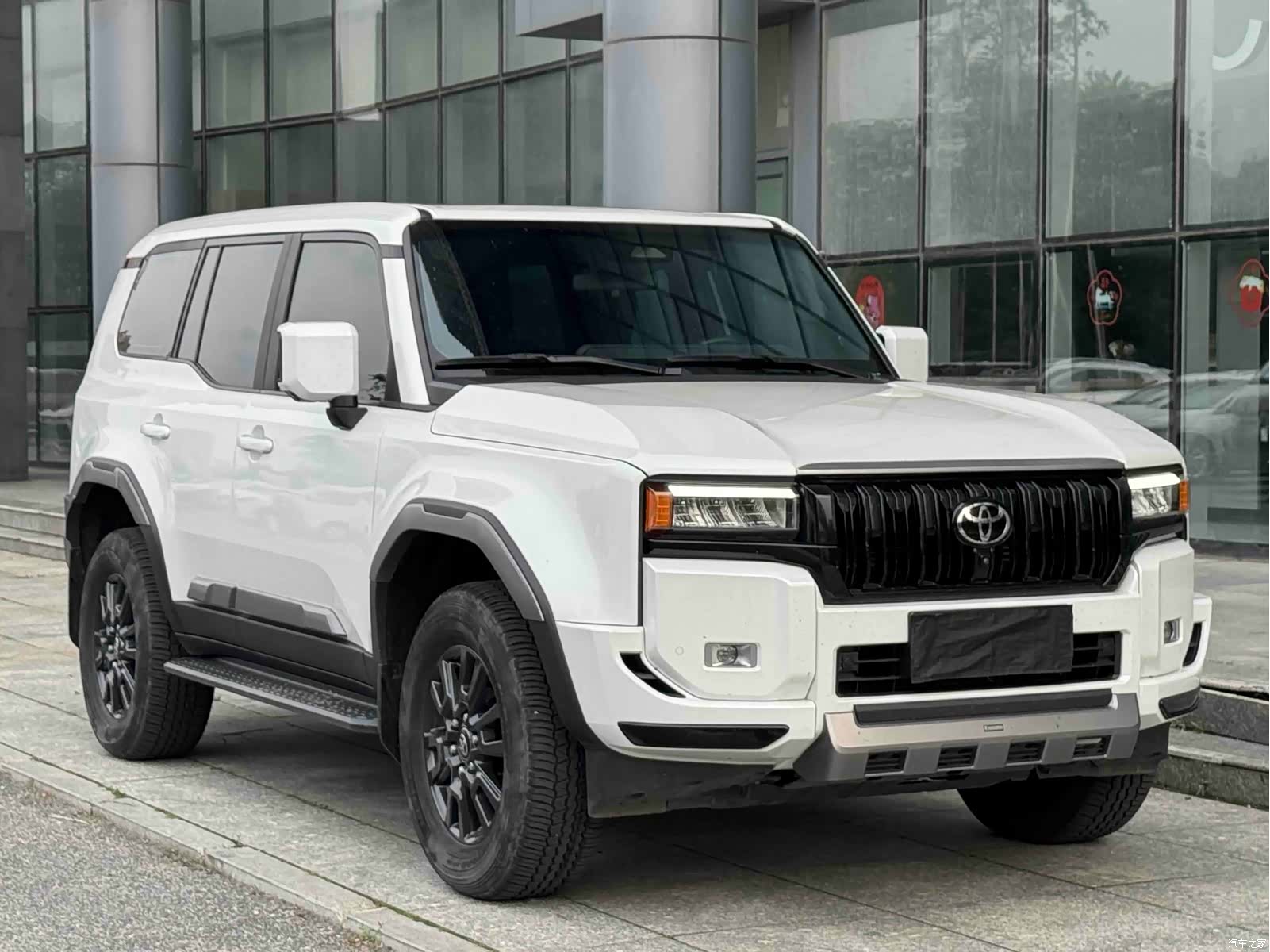 Toyota Prado, 2024 2
