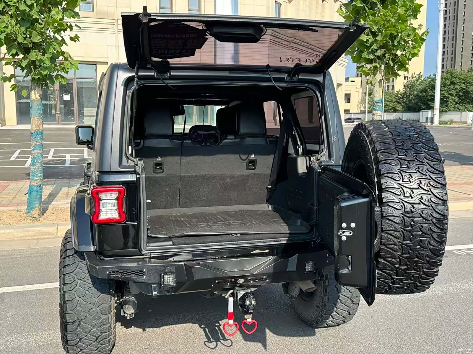 Jeep Wrangler, 2020 16
