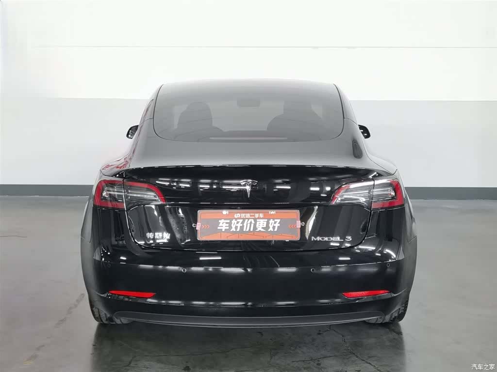 Tesla Model 3, 2023 4