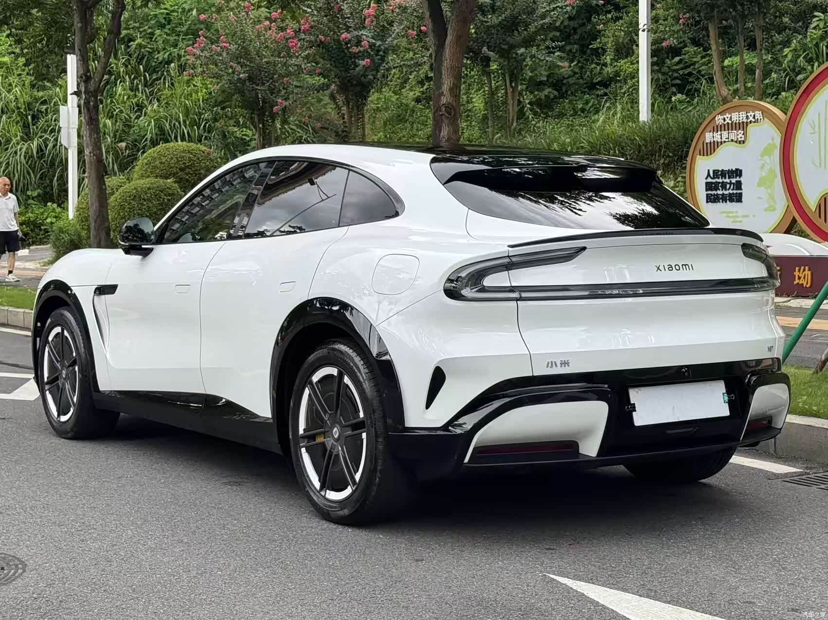 Xiaomi YU7, 2025 3
