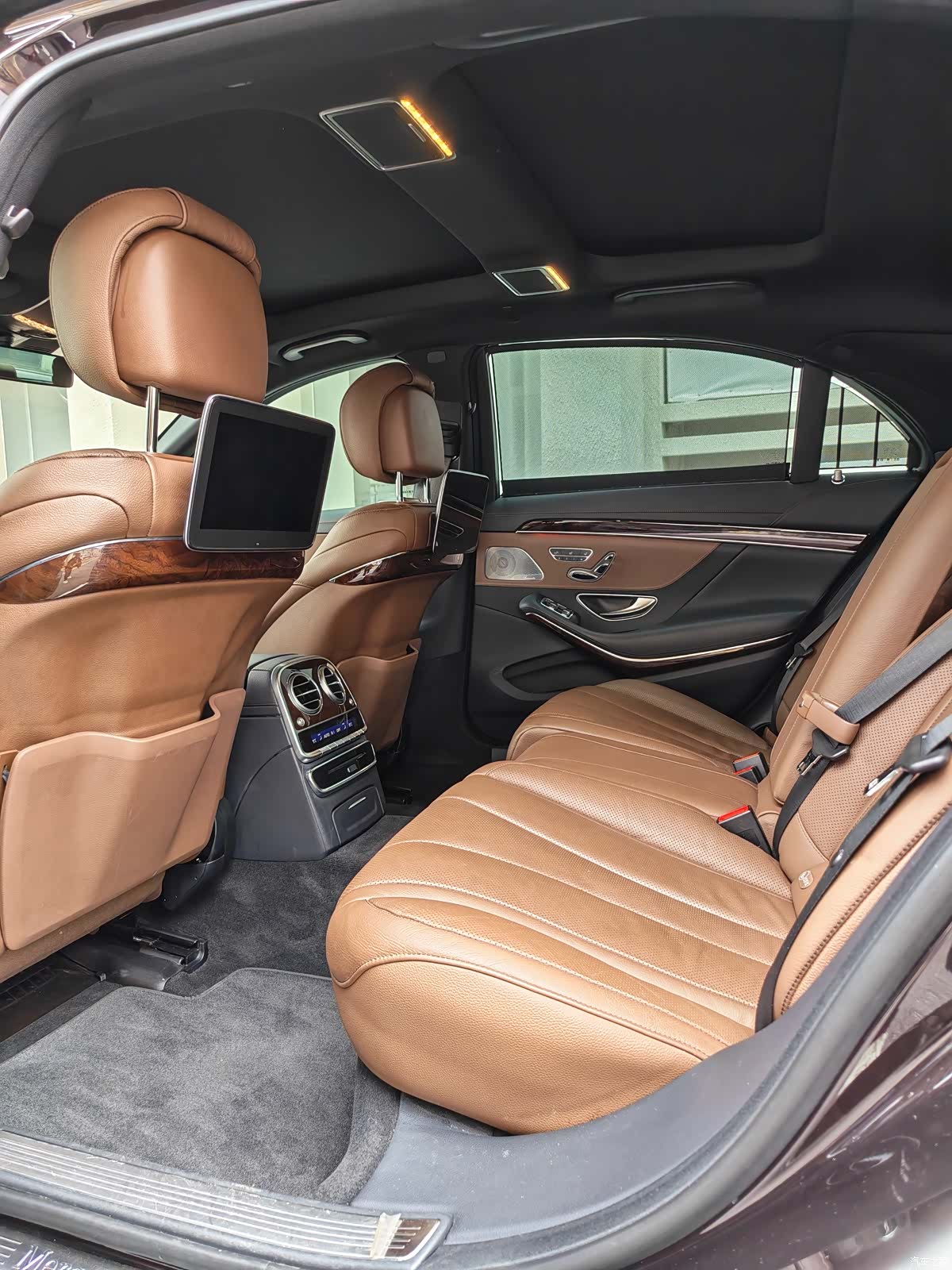 Mercedes-Benz S-Class, 2019 16