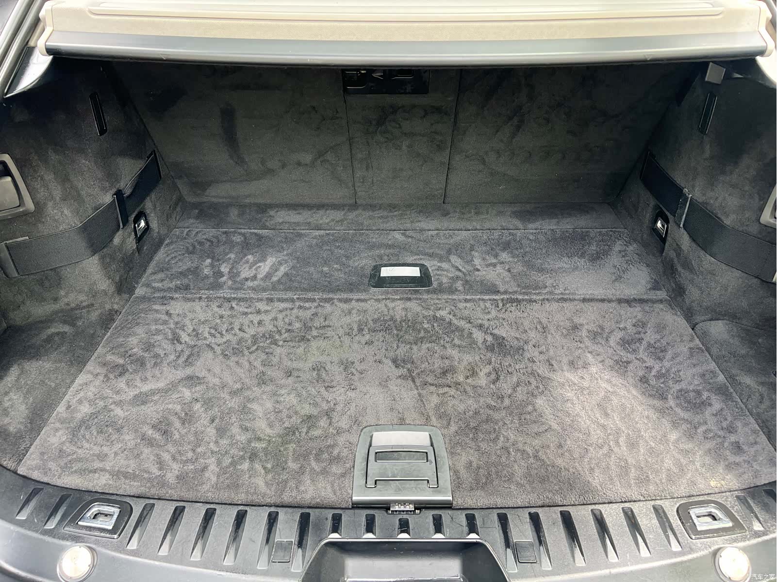 BMW 5 Series, 2010 17