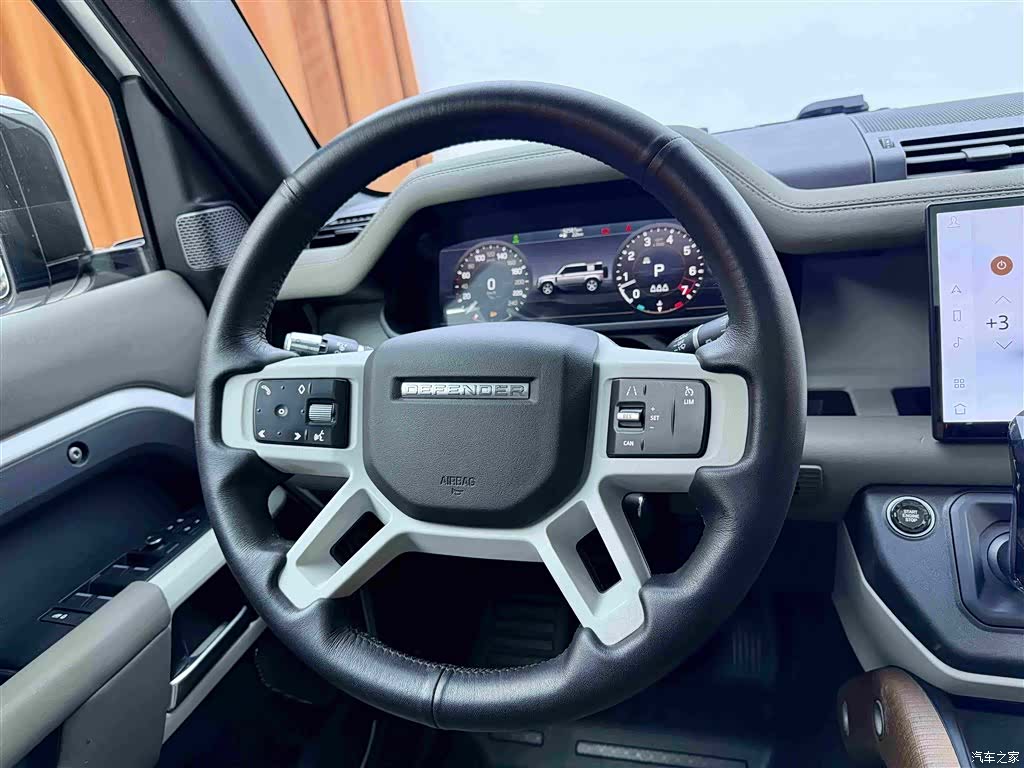 Land Rover Defender, 2021 10