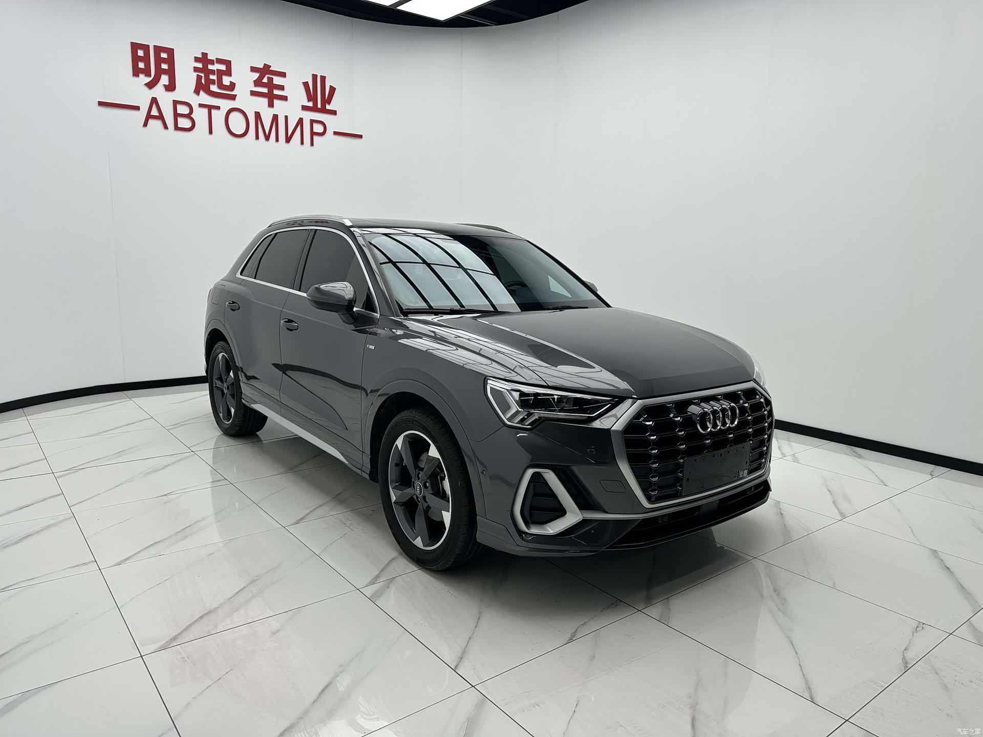 Audi Q3, 2022 3