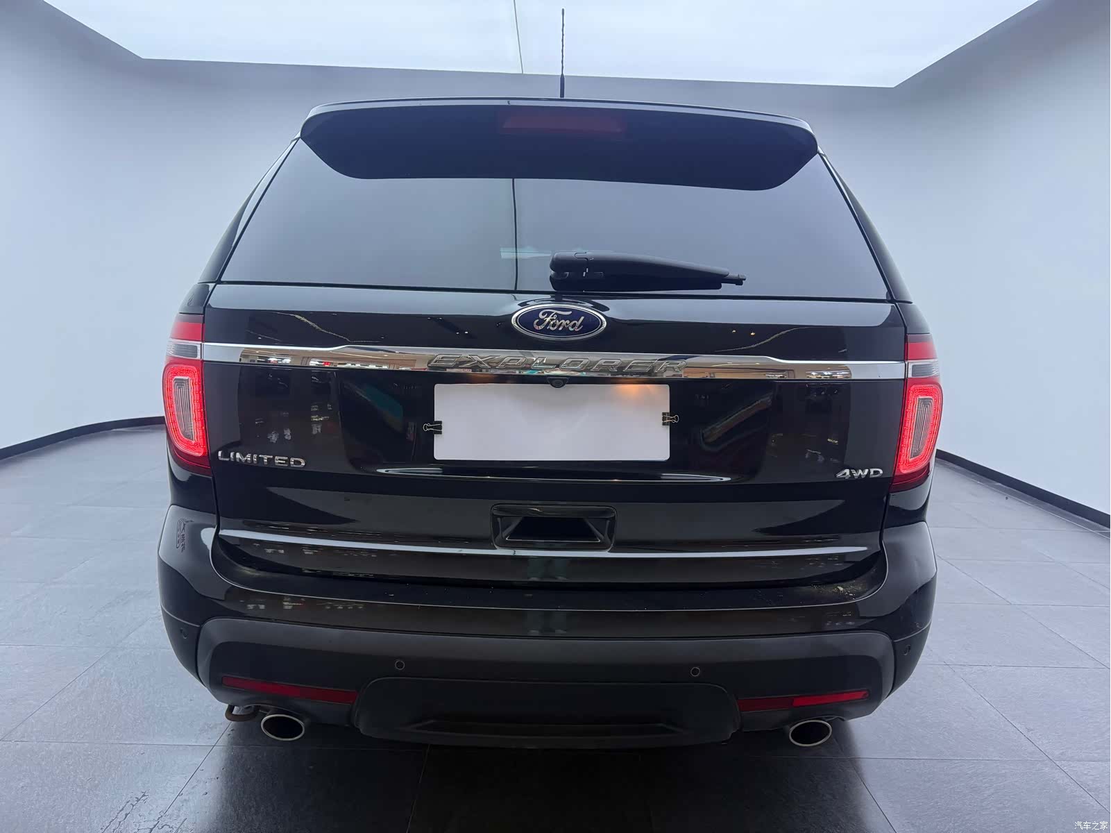 Ford Explorer, 2013 3