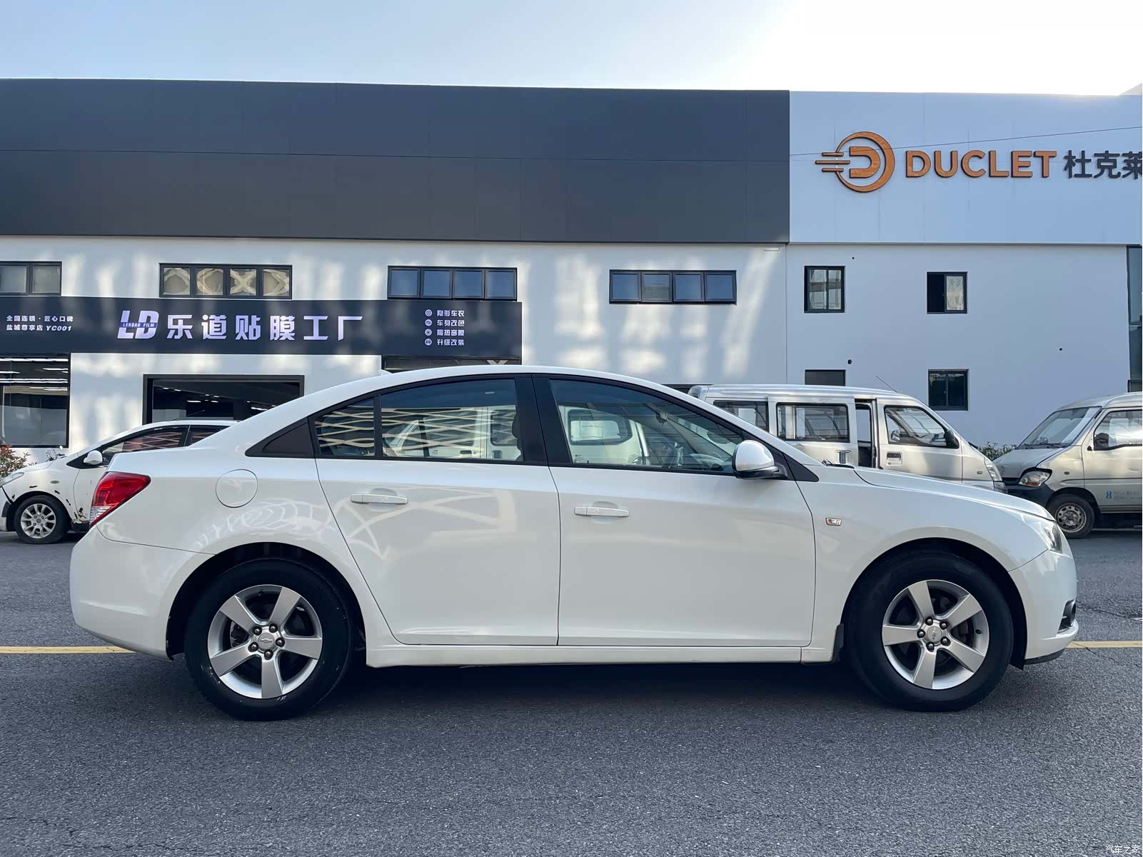 Chevrolet SE, 2014 16