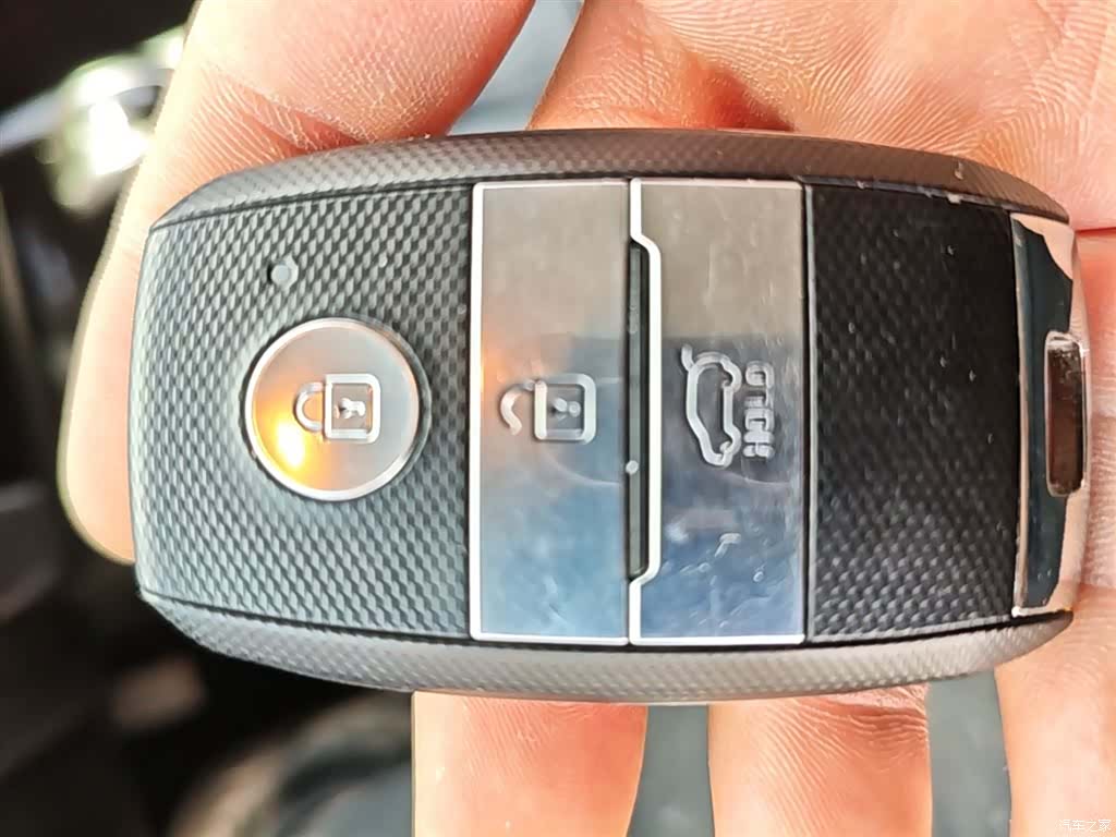 Kia KX3, 2019 9