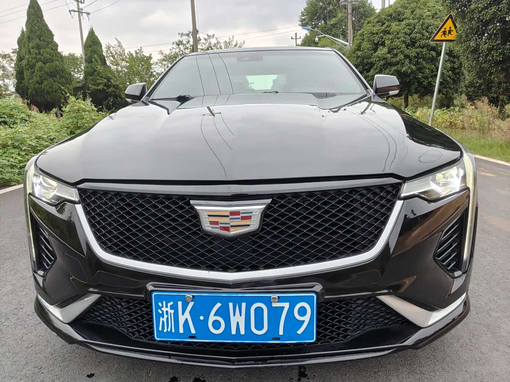 Cadillac CT4