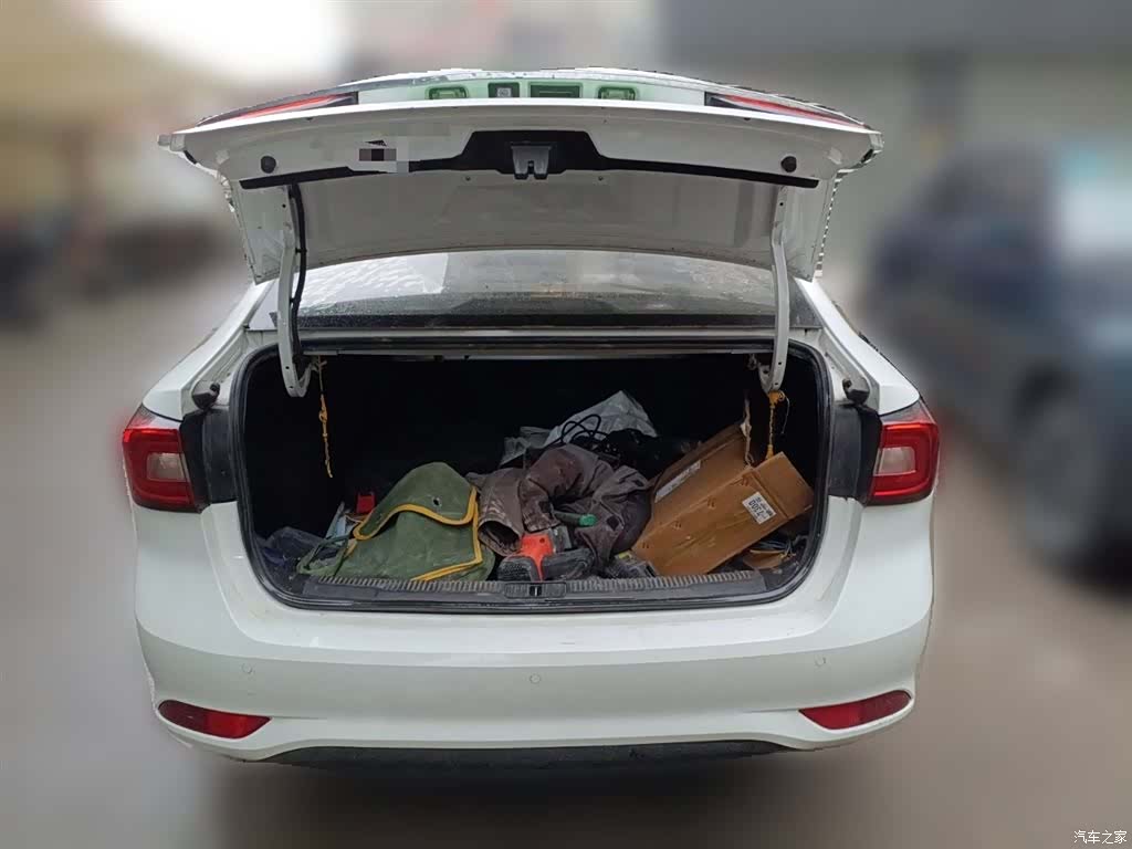 Roewe i5, 2020 10