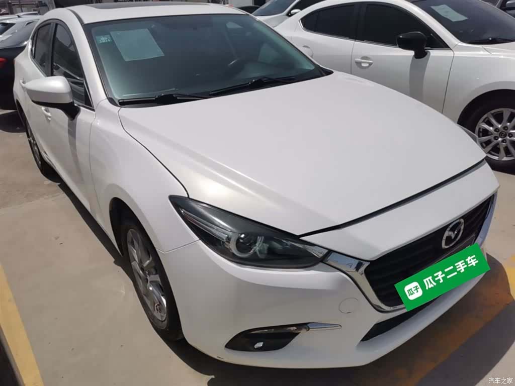 Mazda Mazda3, 2019 4