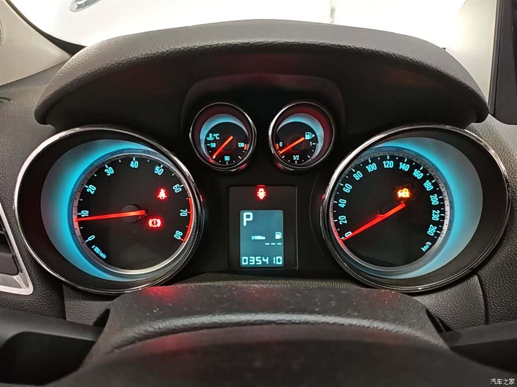 Buick Encore, 2014 12
