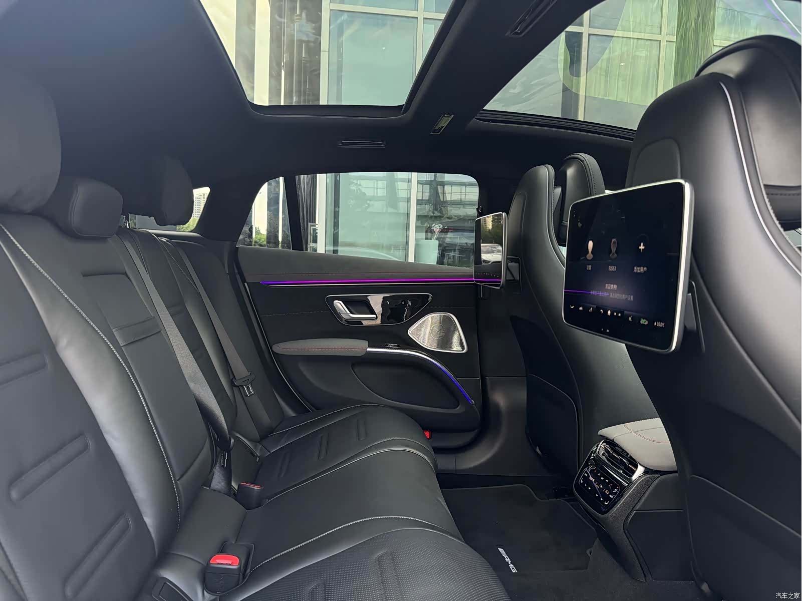 Mercedes-Benz EQS, 2026 15