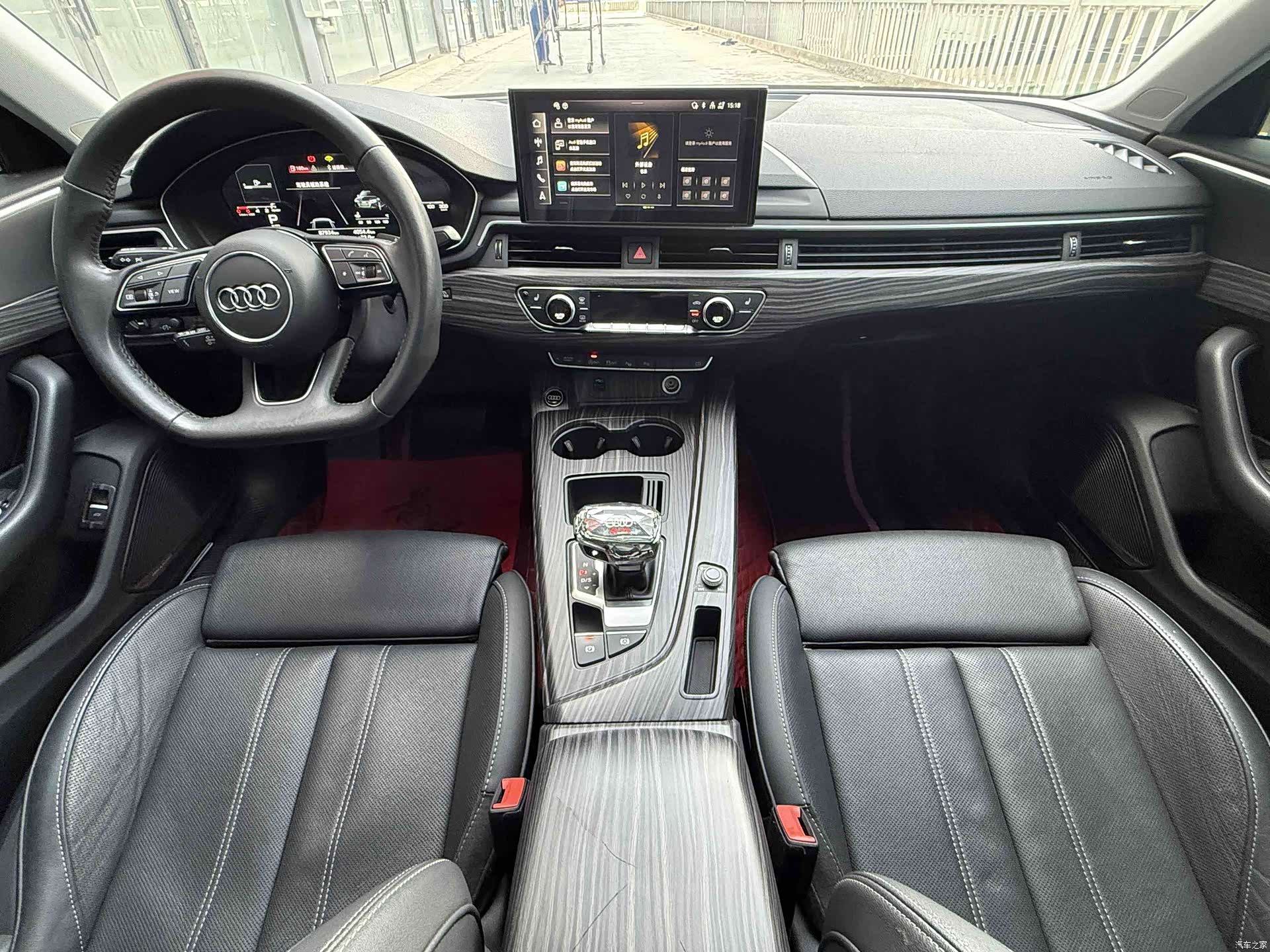Audi A4L, 2021 8