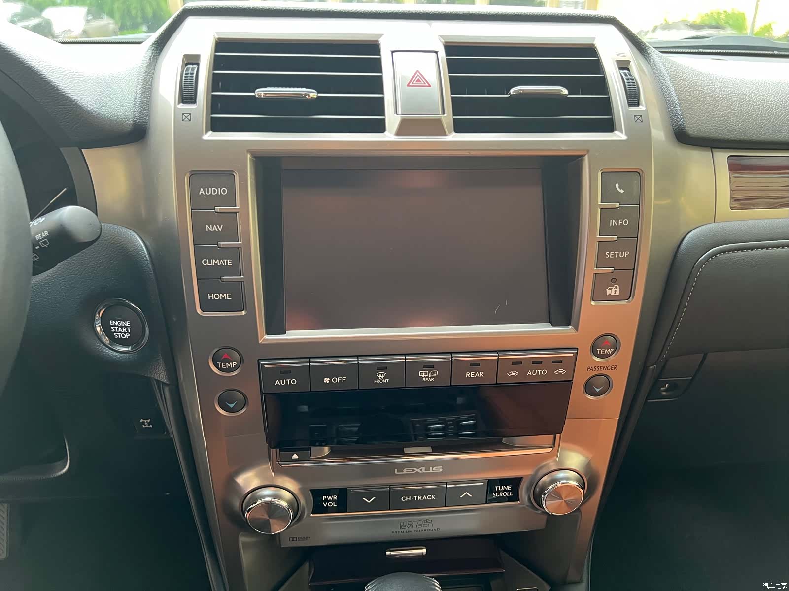 Lexus GX, 2014 14