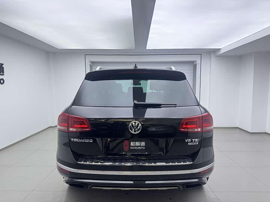 Volkswagen Touareg 2015, фото 8