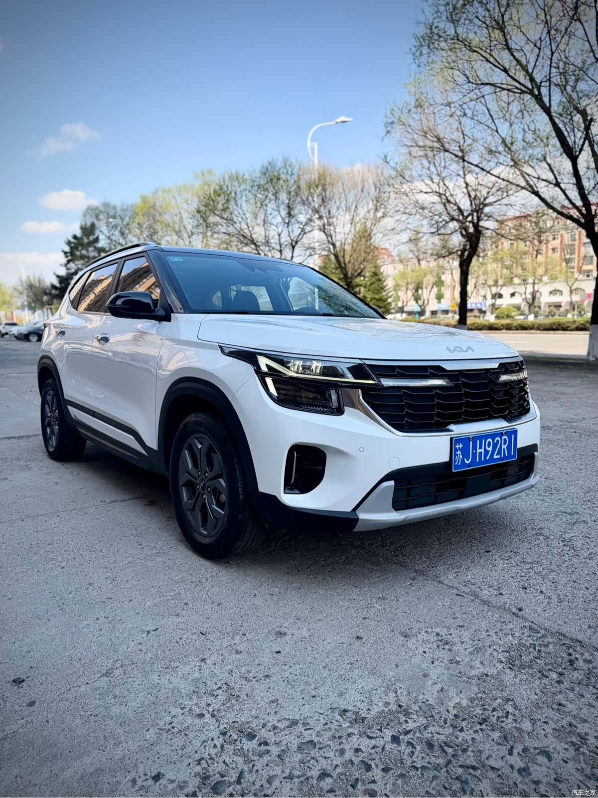 Kia Seltos, 2023 3