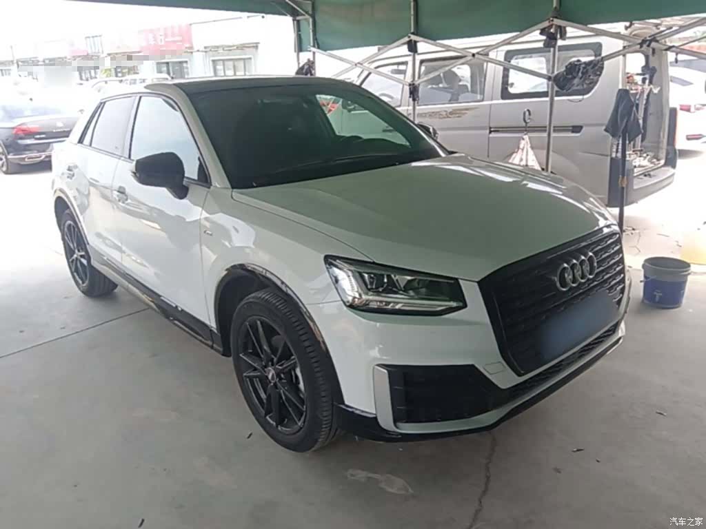Audi Q2L, 2019 22