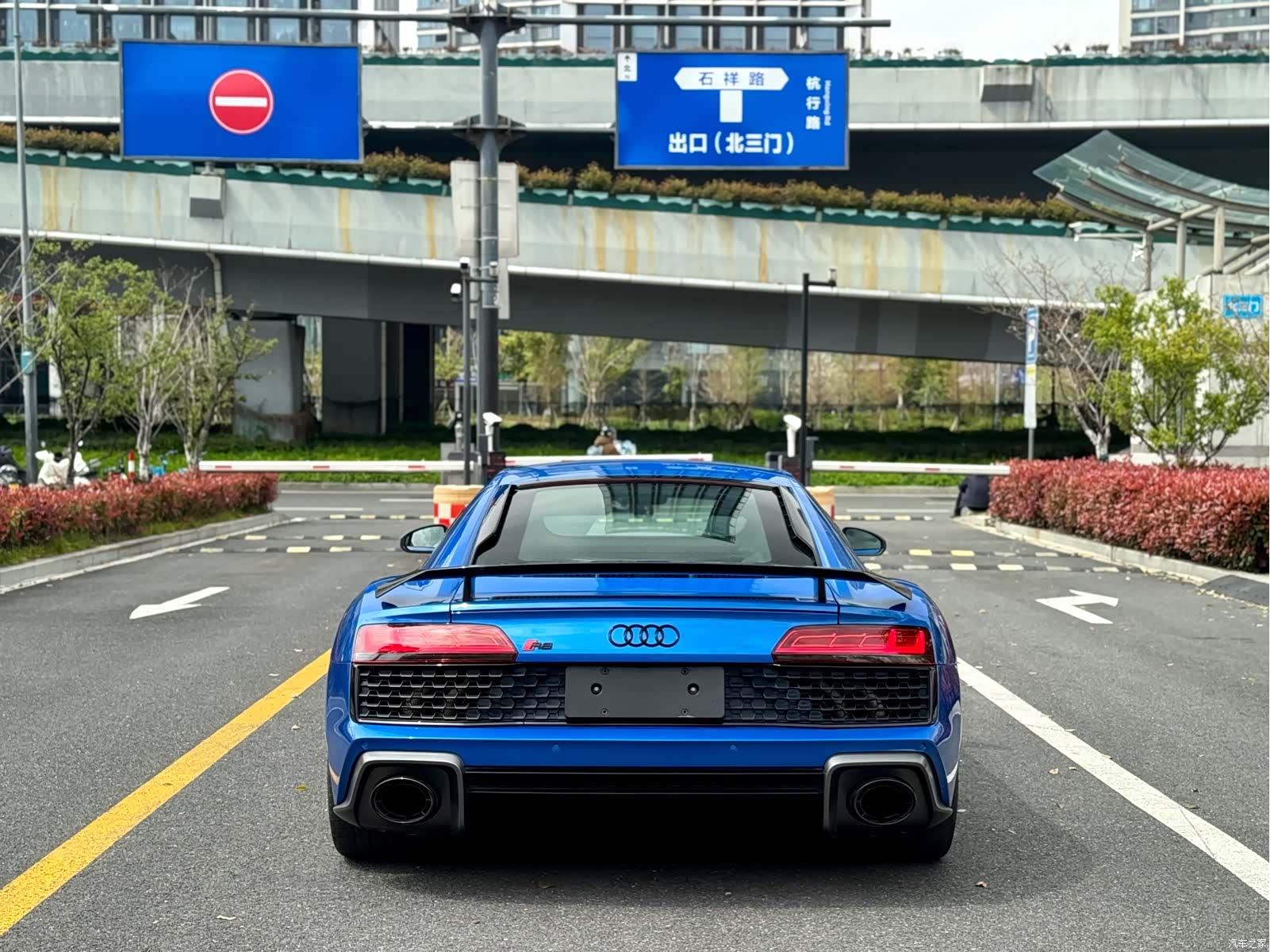 Audi R8, 2022 8
