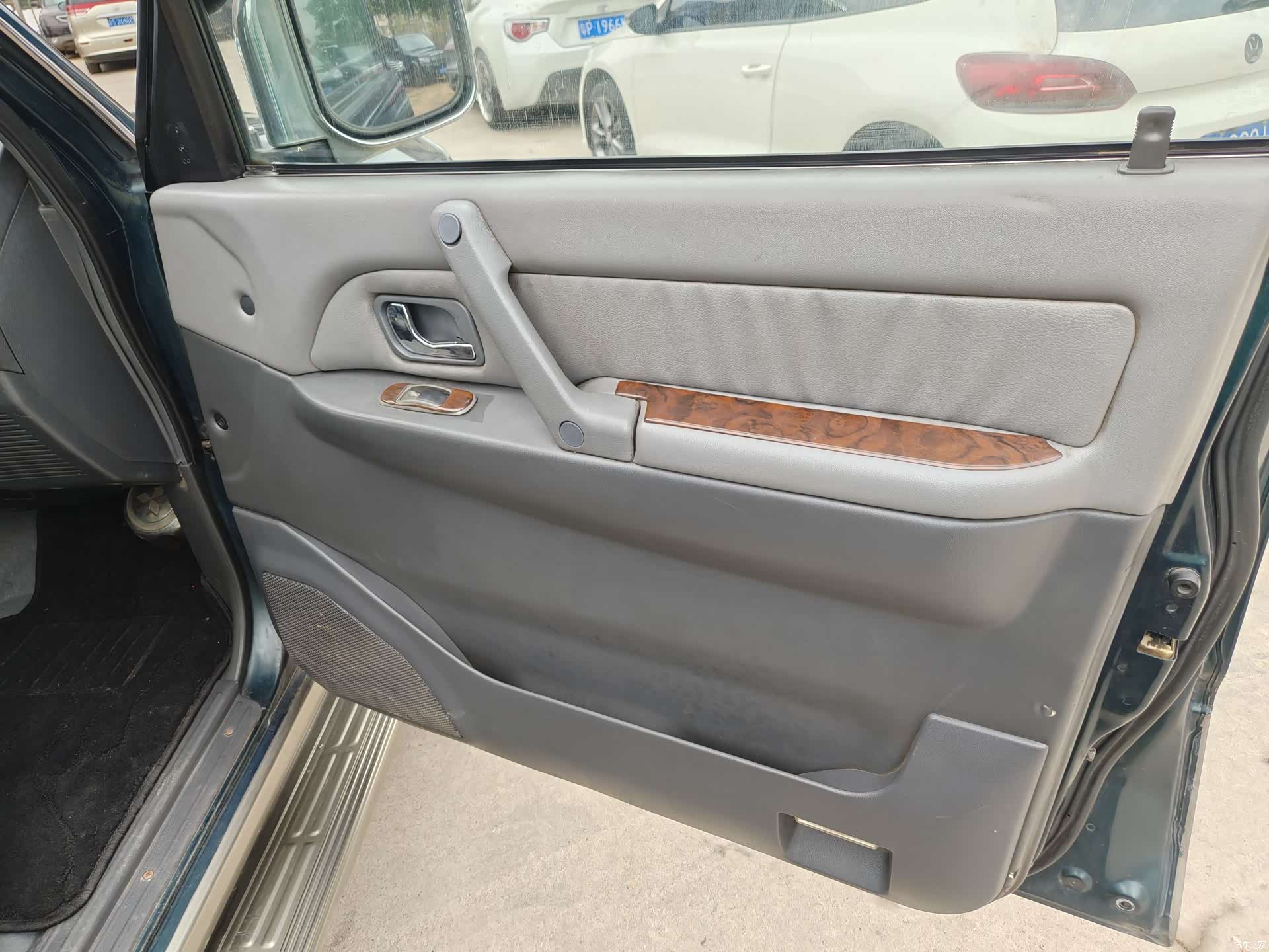 Mitsubishi Pajero, 1996 22