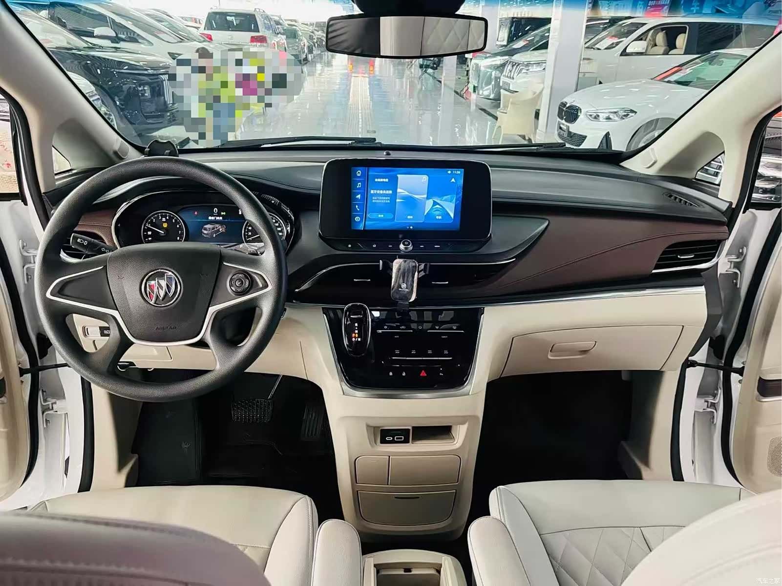 Buick GL8, 2023 8