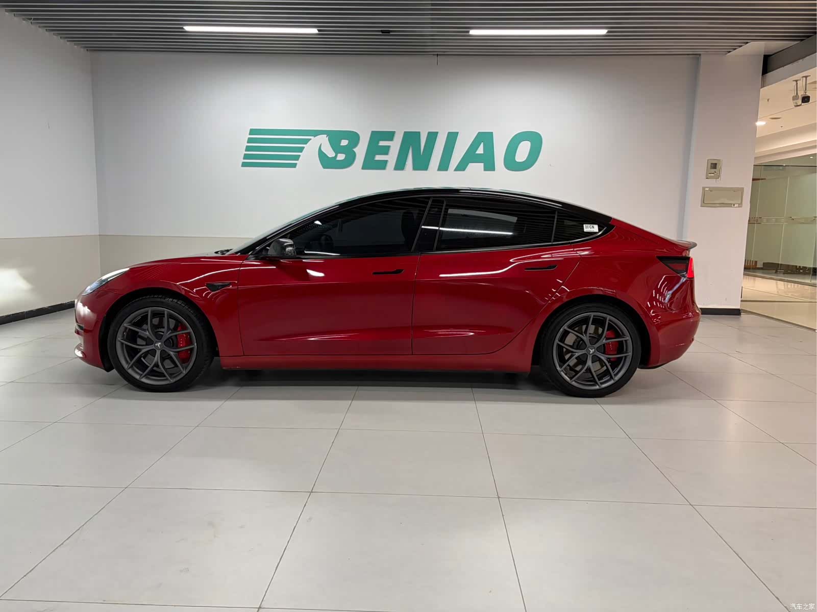 Tesla Model 3, 2021 3
