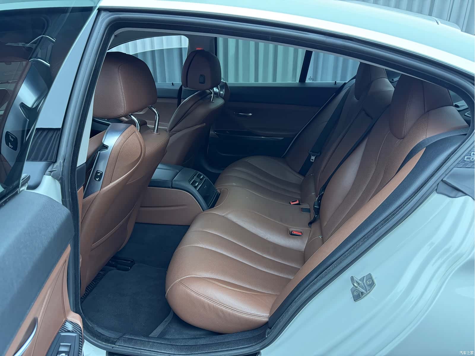 BMW 6 Series, 2016 24