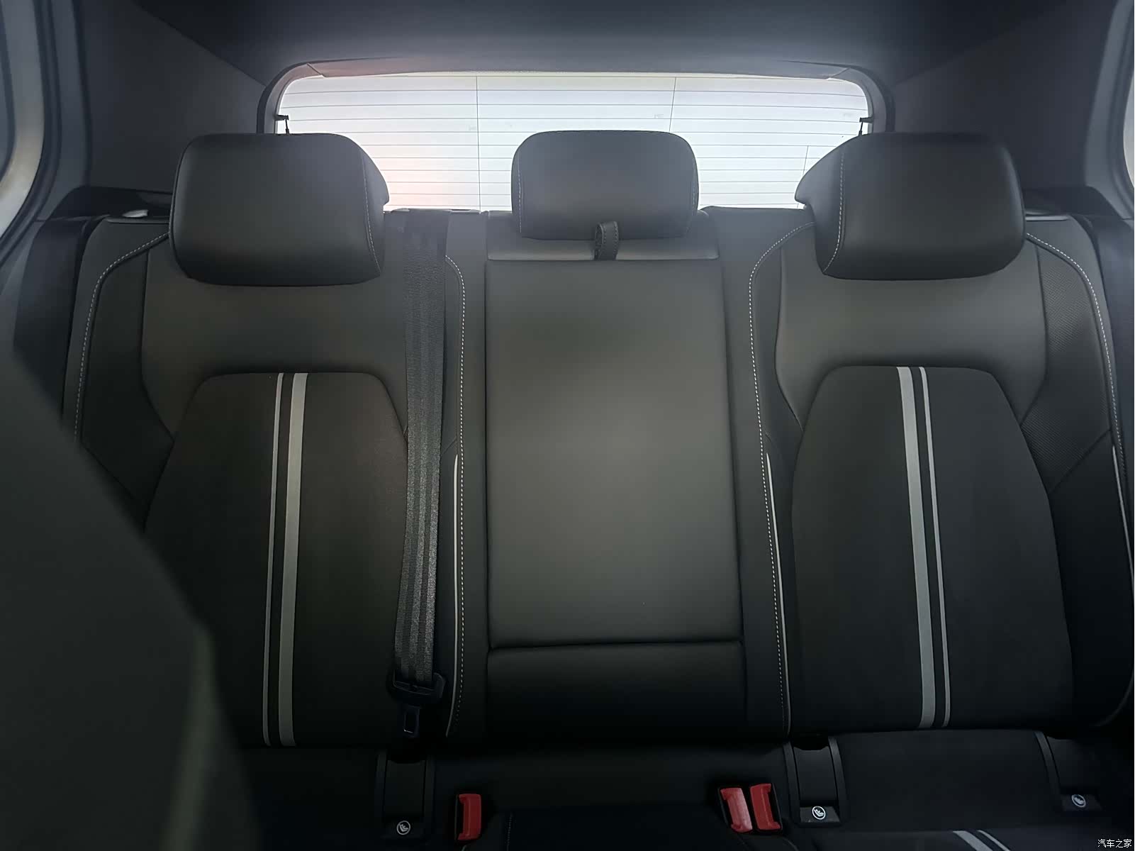 Volkswagen Golf, 2023 27