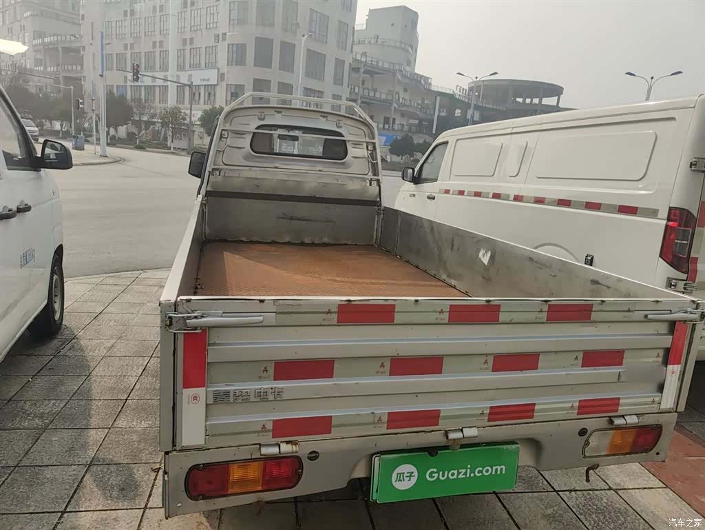 Wuling 35.904kWh, 2024 19