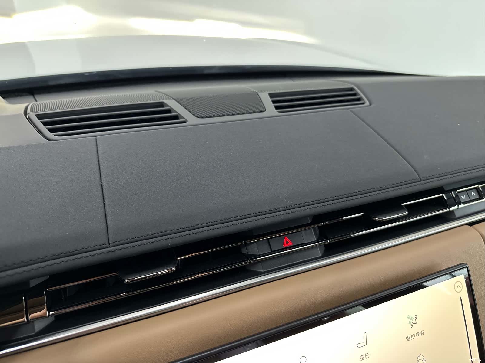 Land Rover Range Rover, 2024 11