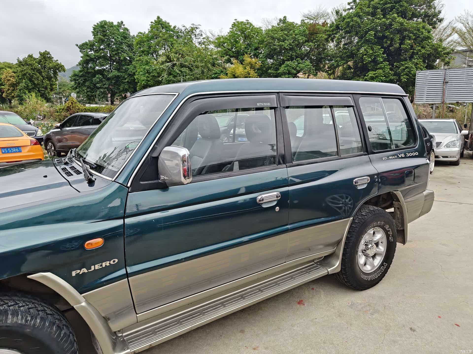 Mitsubishi Pajero, 1996 28