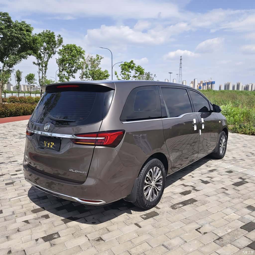 Buick GL8, 2020 7