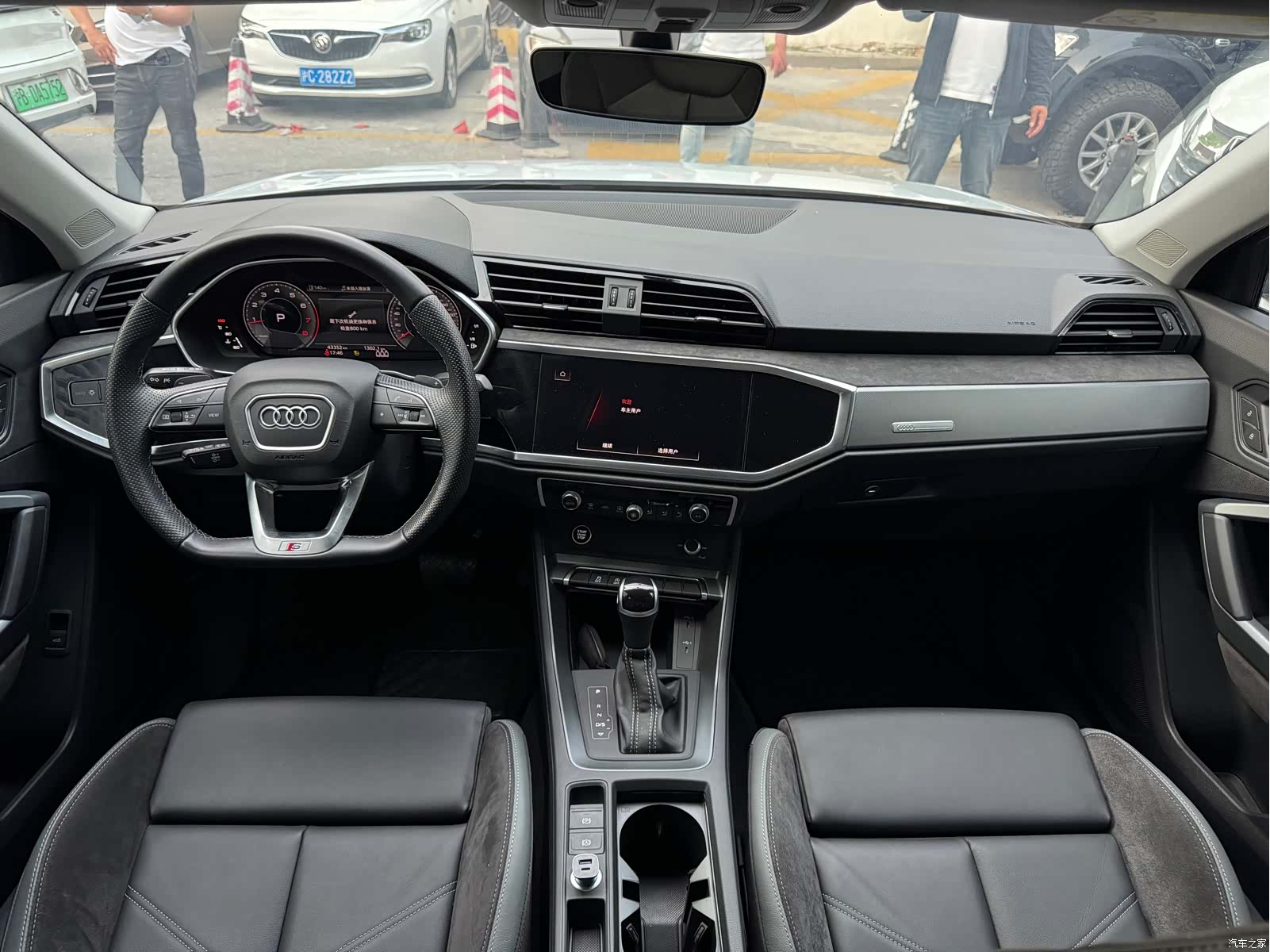 Audi Q3, 2023 7
