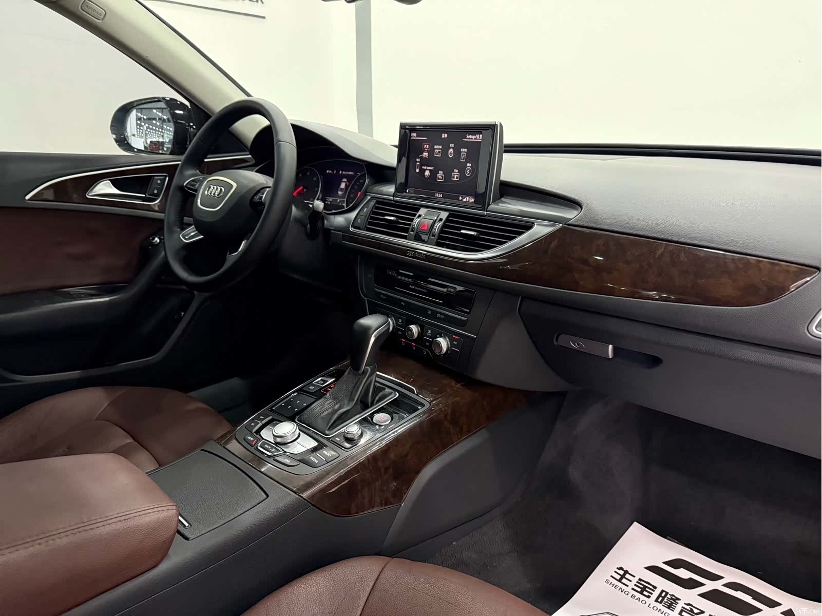 Audi A6L, 2016 13