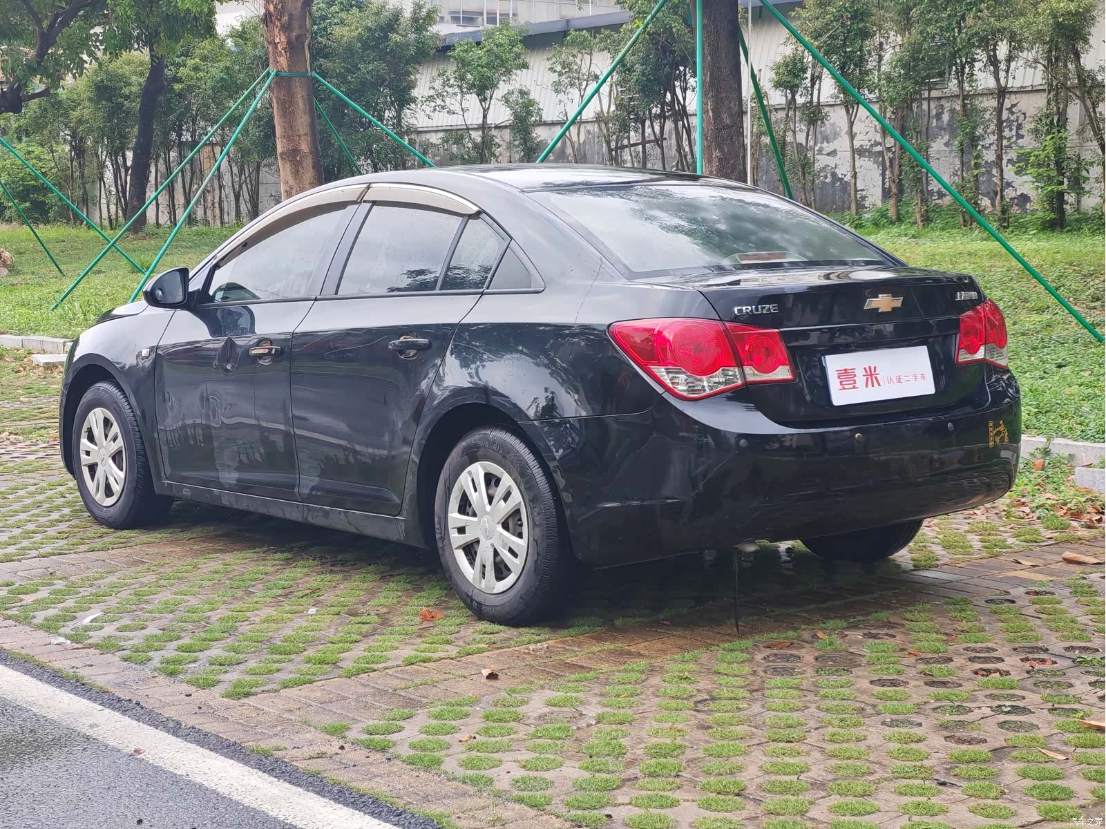 Chevrolet SL, 2013 8