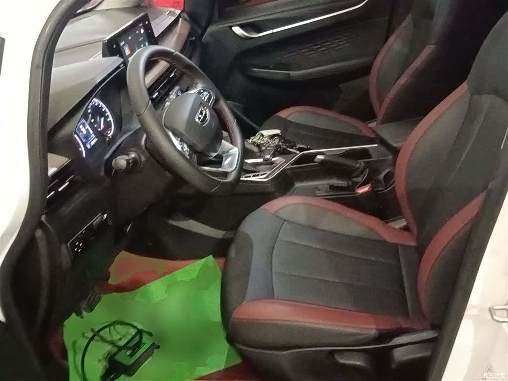 Geely X3, 2022 15