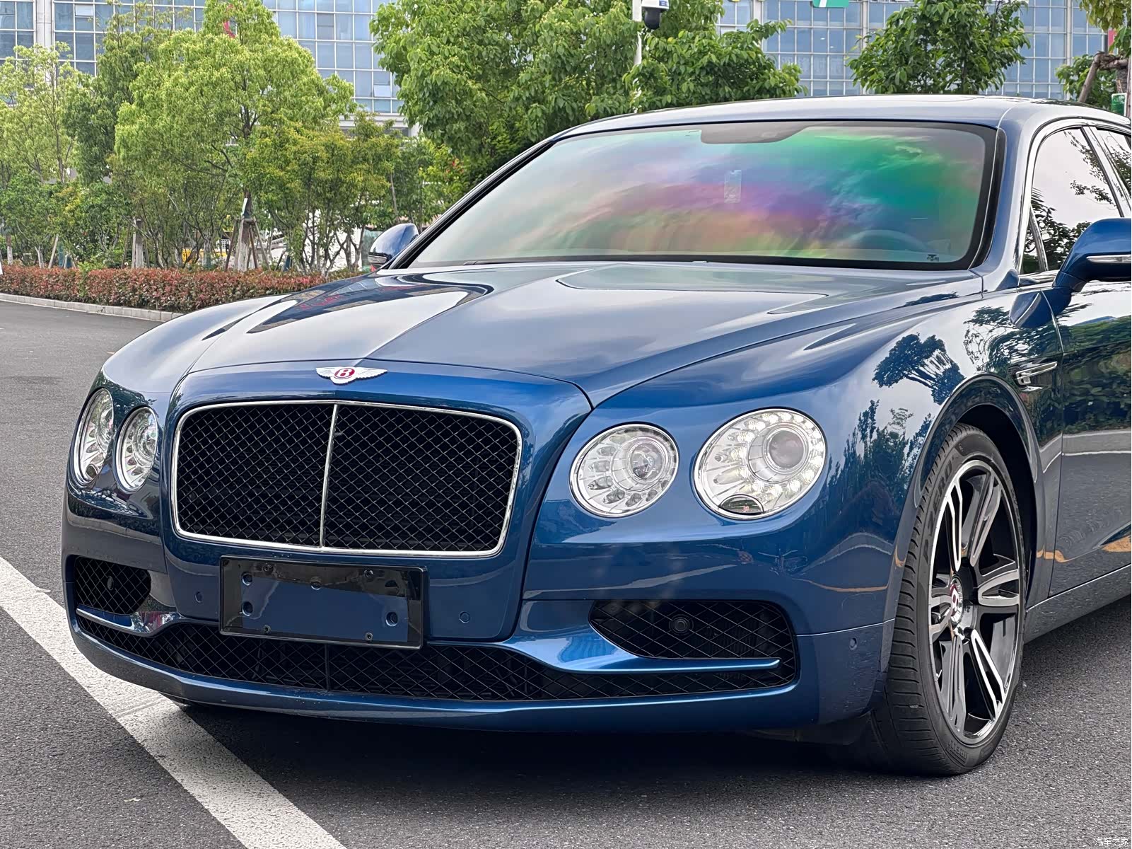 Bentley Flying Spur, 2018 10