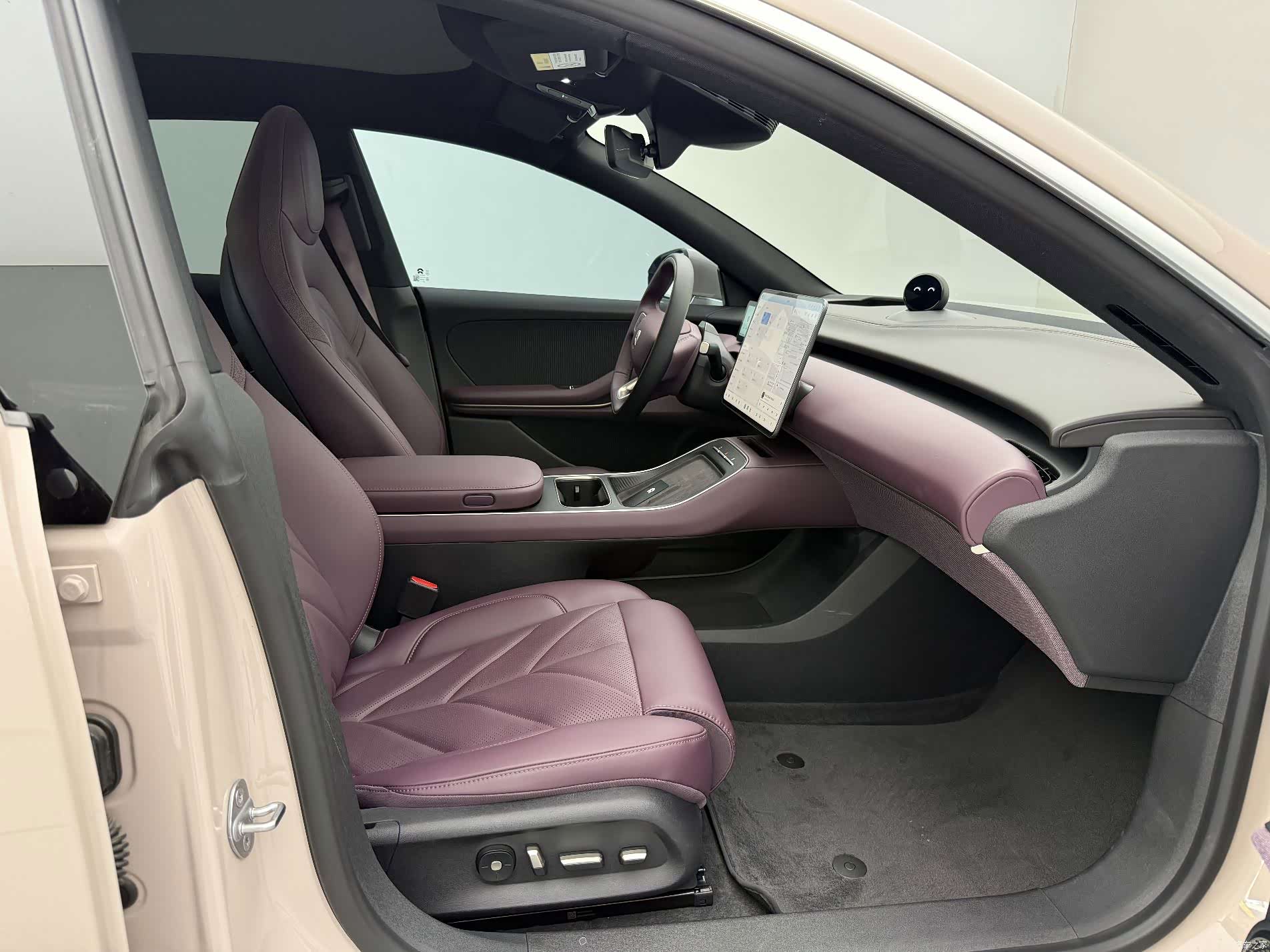 NIO ET5, 2025 10
