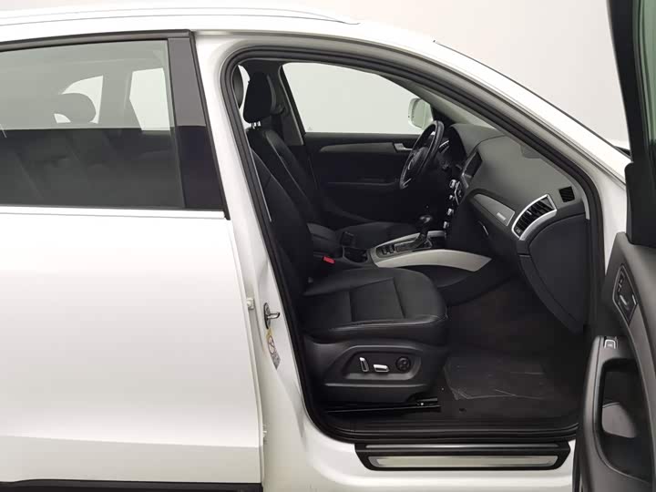 Audi Q5 2015 40 TFSI Progressive