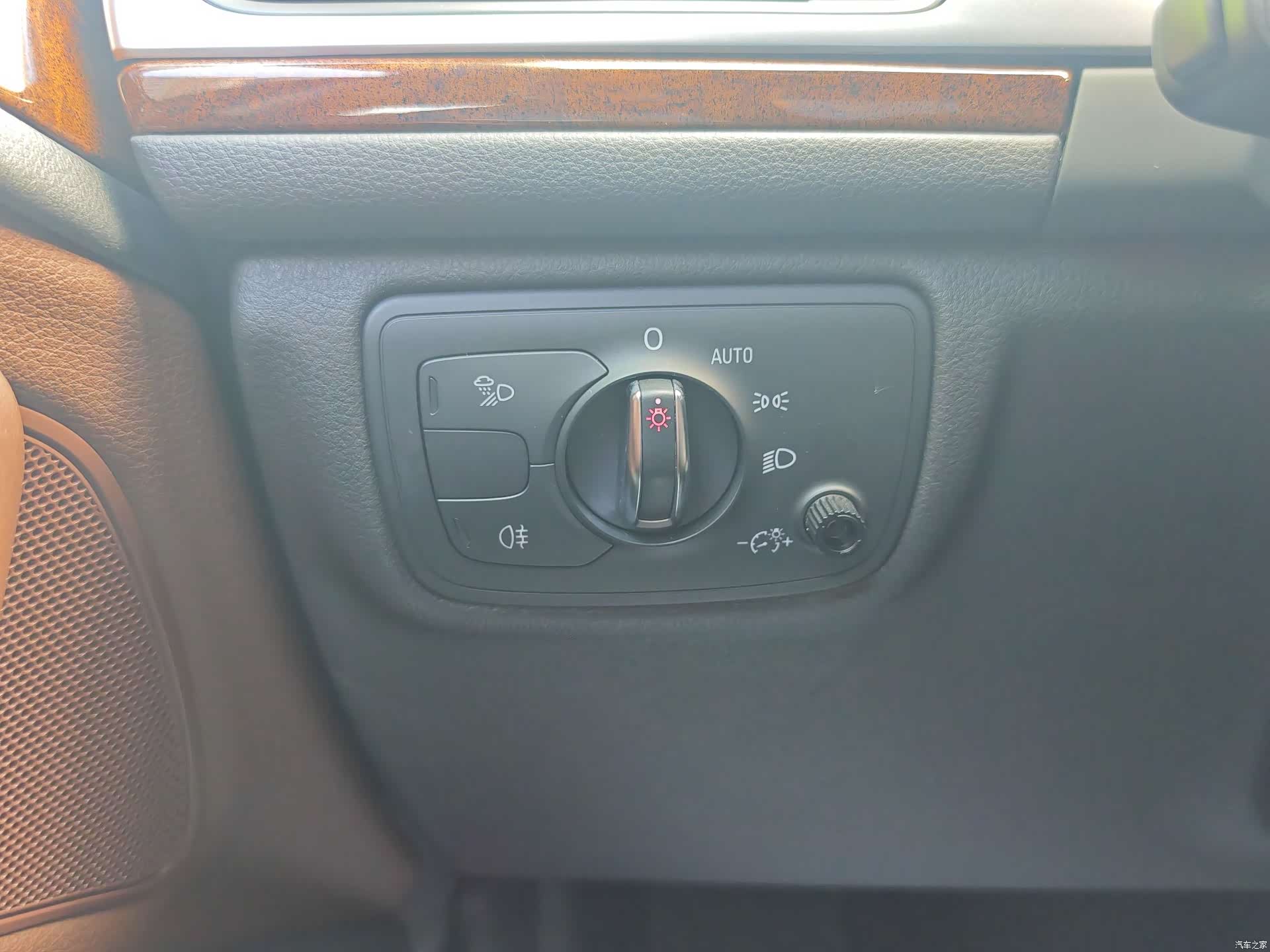 Audi A6L, 2018 14