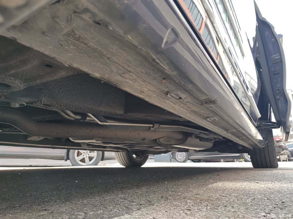Roewe iMAX8, 2022 21