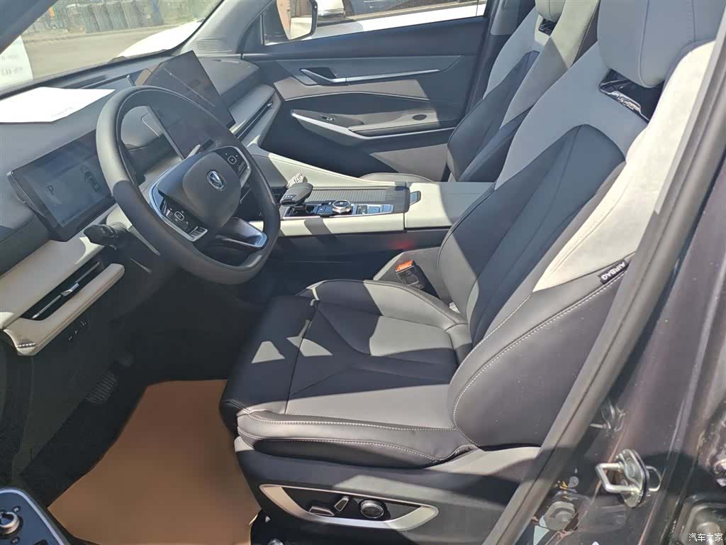 Changan CS75, 2025 9