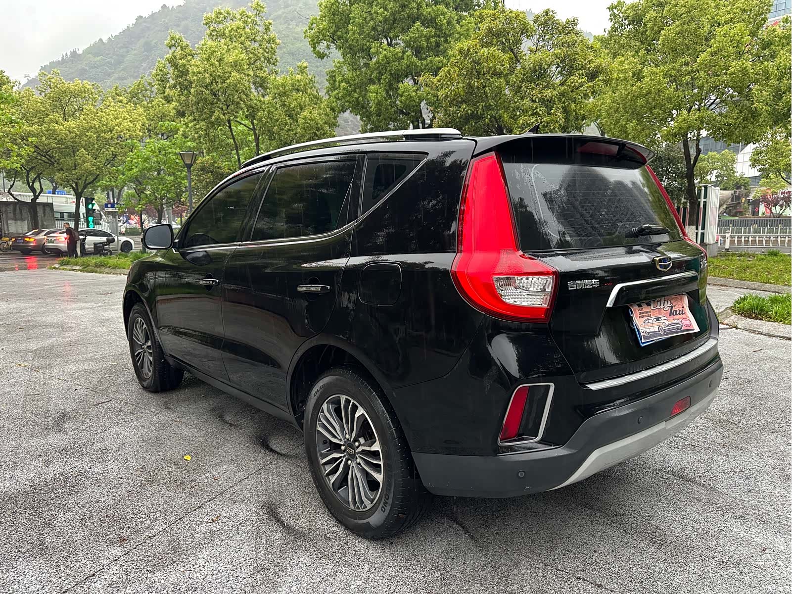 Geely X6, 2017 все фото