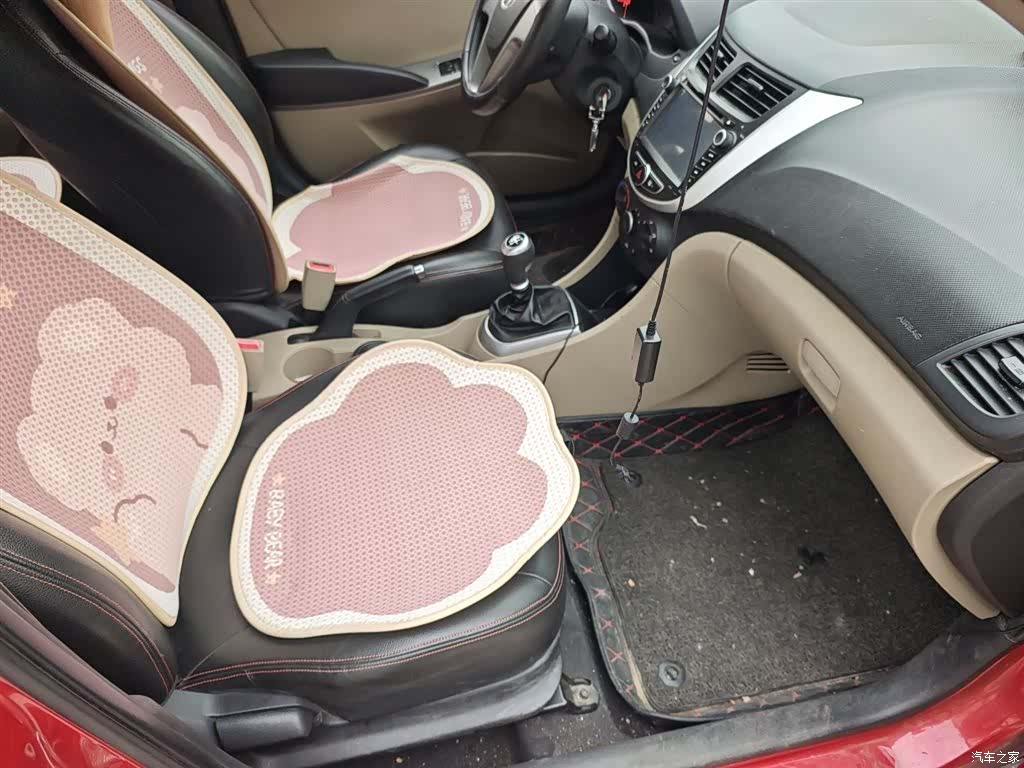Hyundai GLS, 2014 25