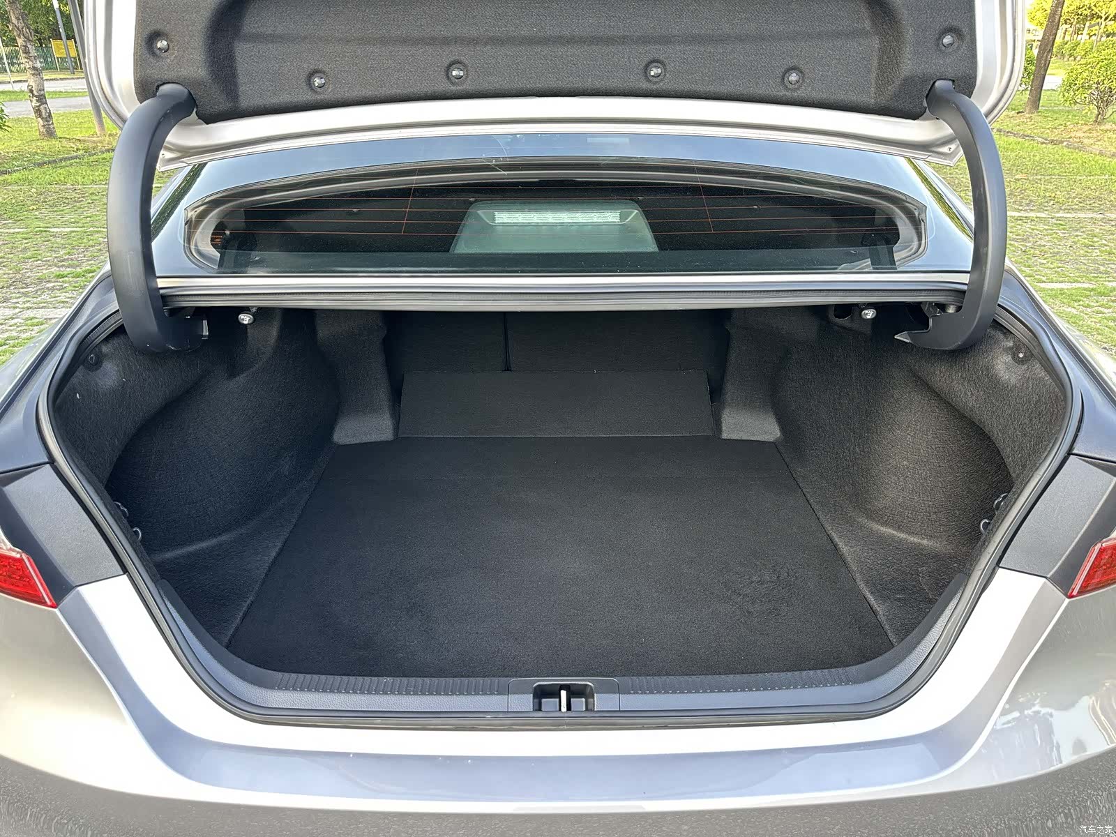 Toyota Camry, 2023 23
